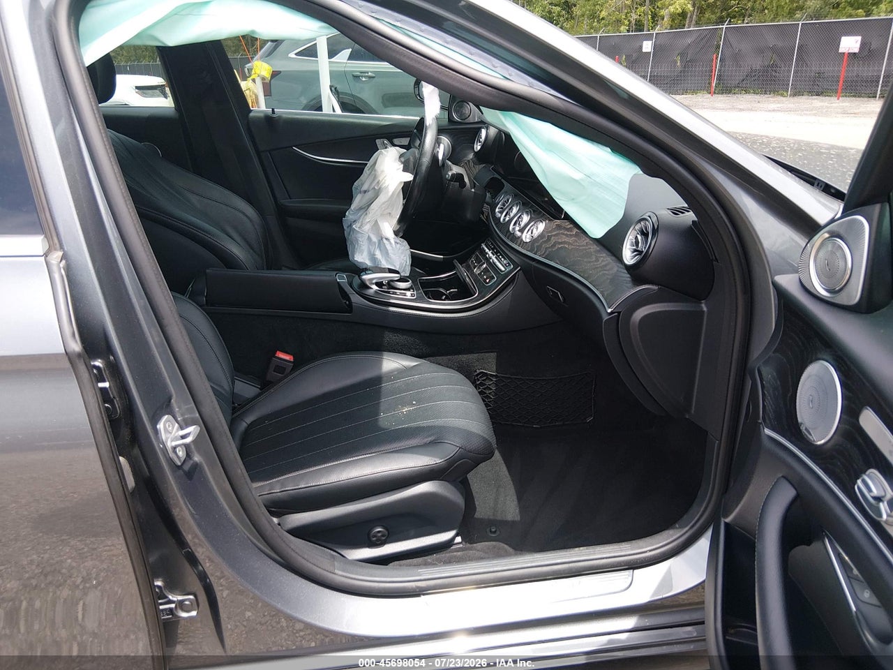 2018 MERCEDES-BENZ E 300 4MATIC · 5/11