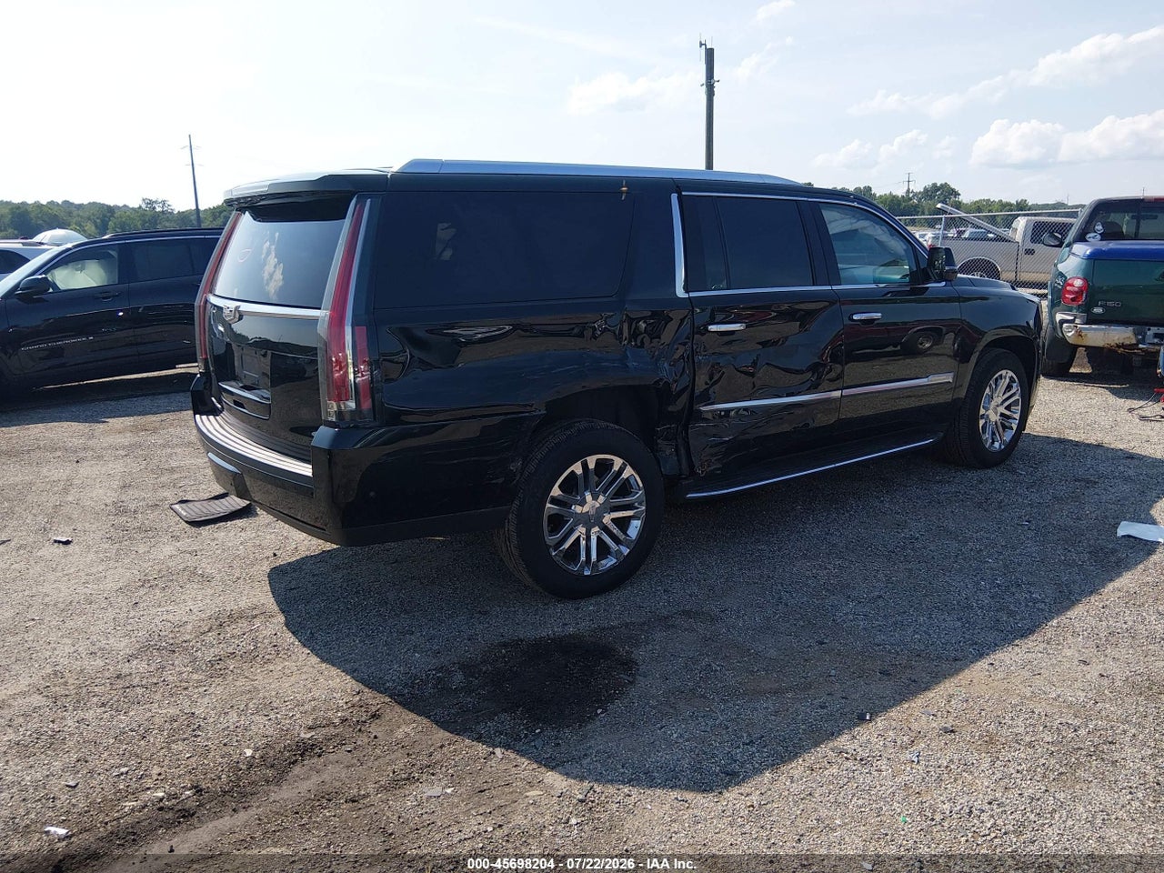2019 CADILLAC ESCALADE ESV STANDARD · 4/11