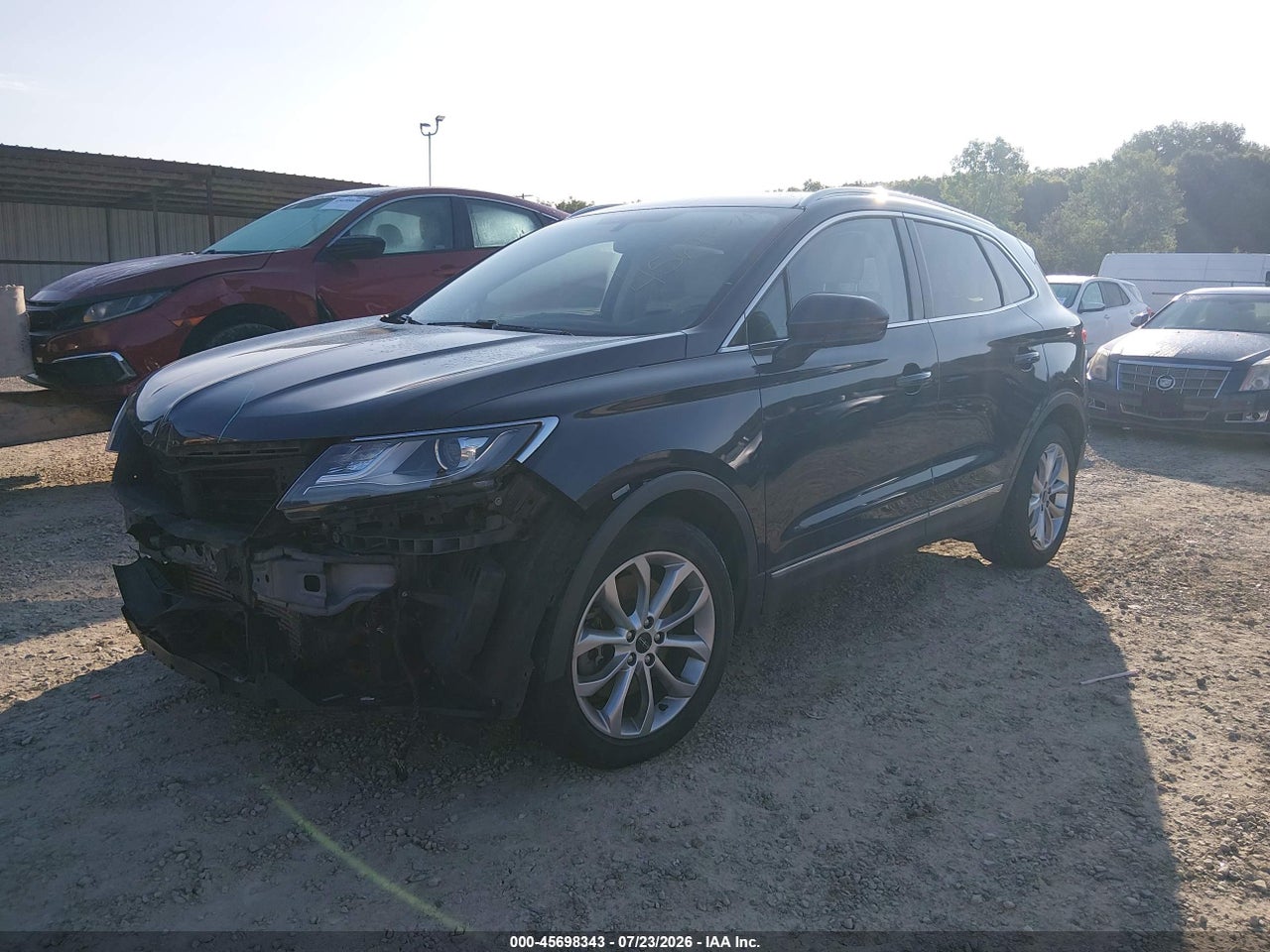 2015 LINCOLN MKC · 2/5