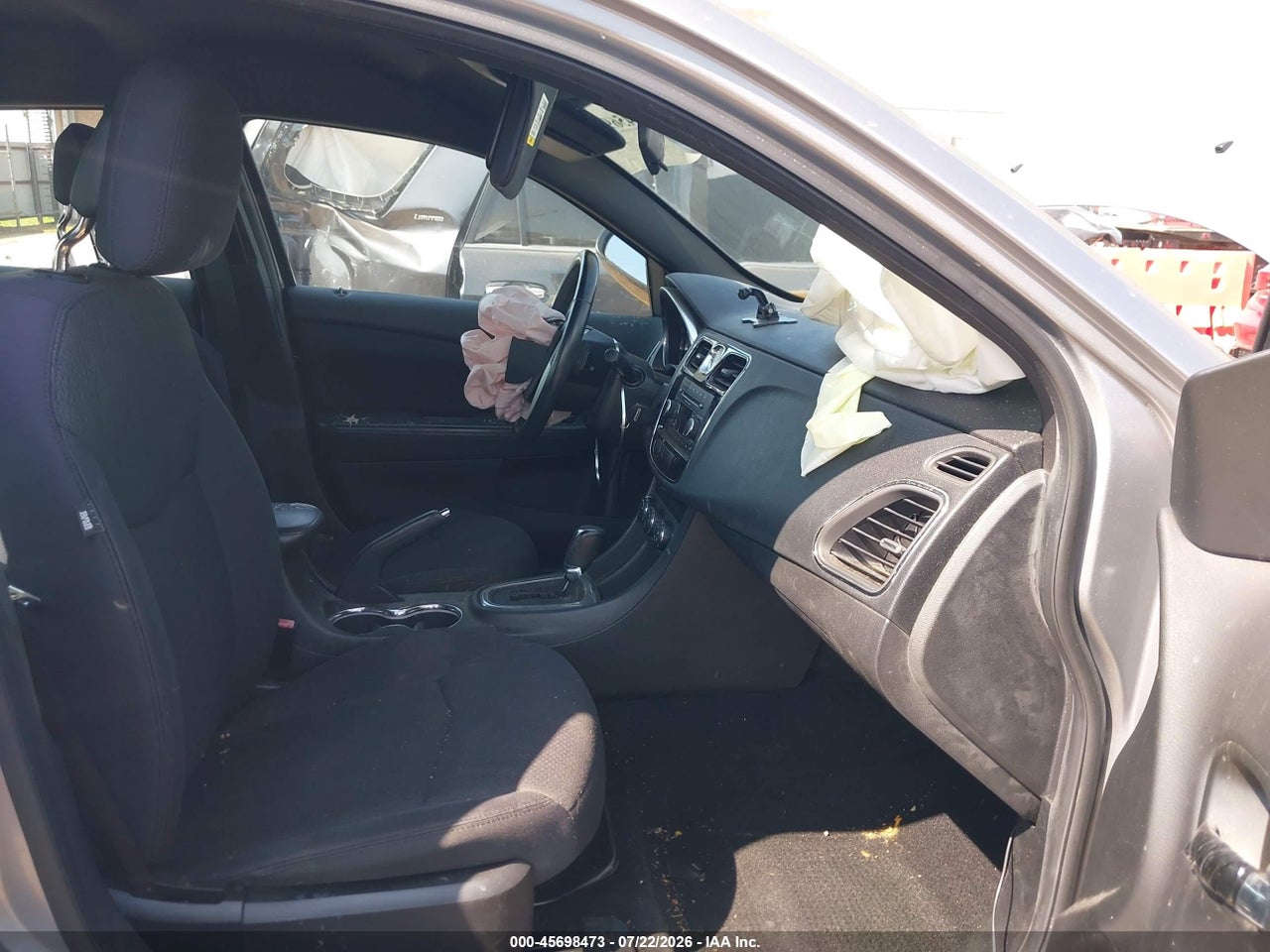 2013 CHRYSLER 200 TOURING · 5/11