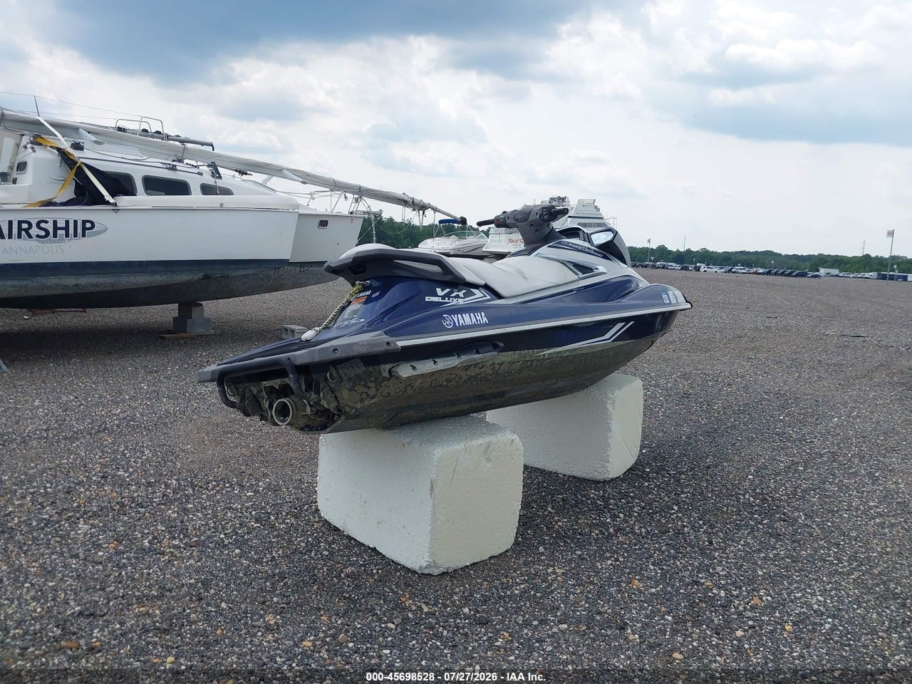 2016 YAMAHA VX DELUXE · 4/10