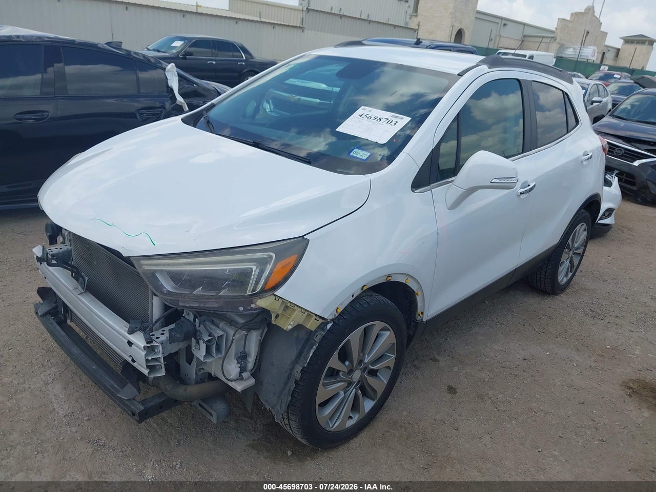 2017 BUICK ENCORE ESSENCE · 2/11