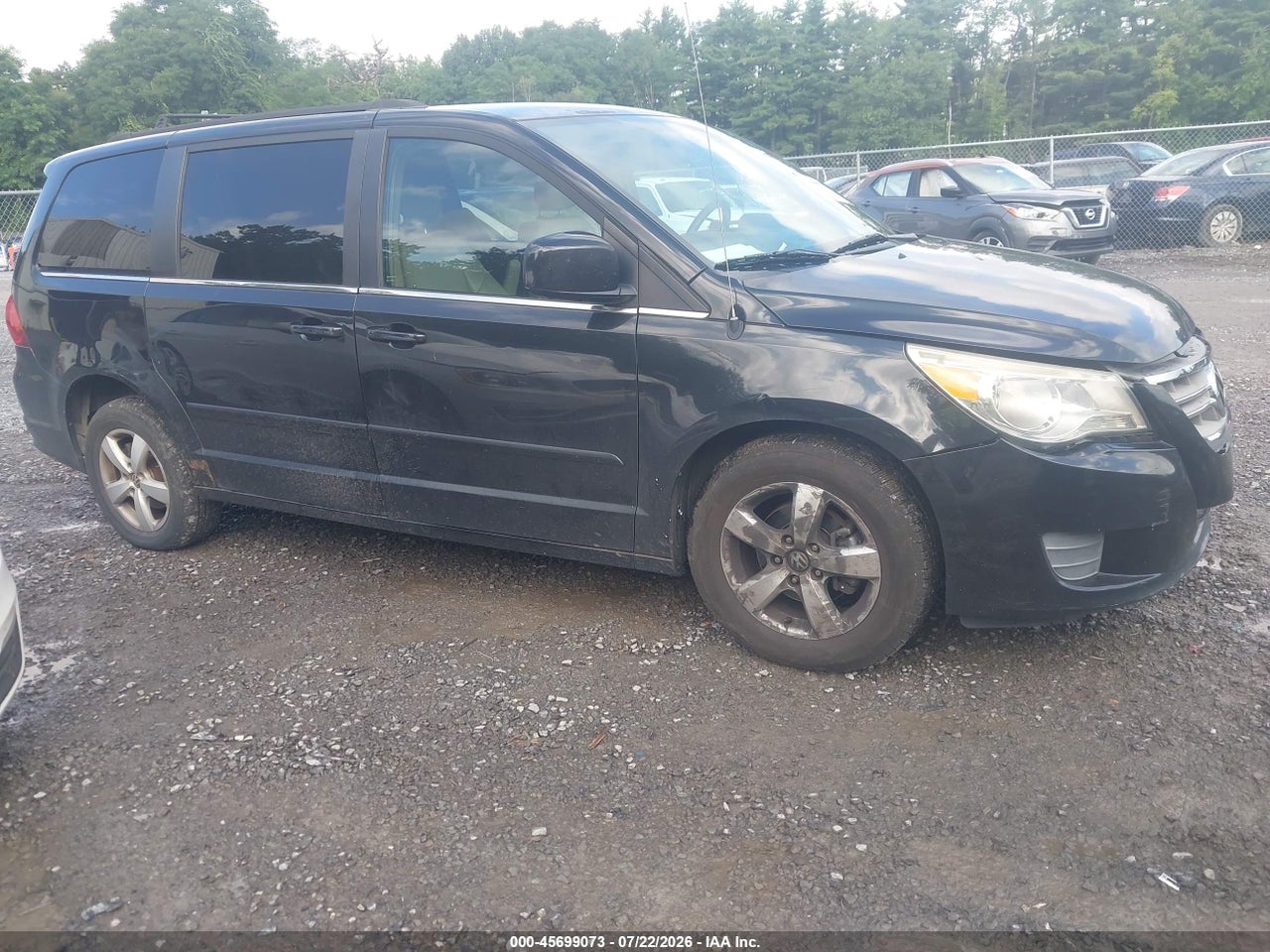 2011 VOLKSWAGEN ROUTAN SE