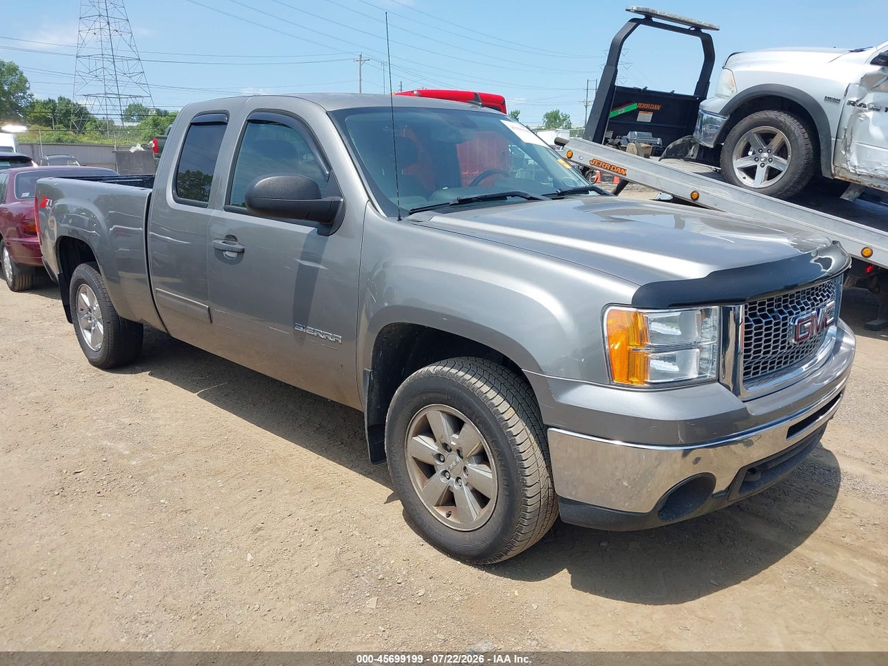 1GTR2VE79DZ****** · 2013 GMC SIERRA 1500 SLE