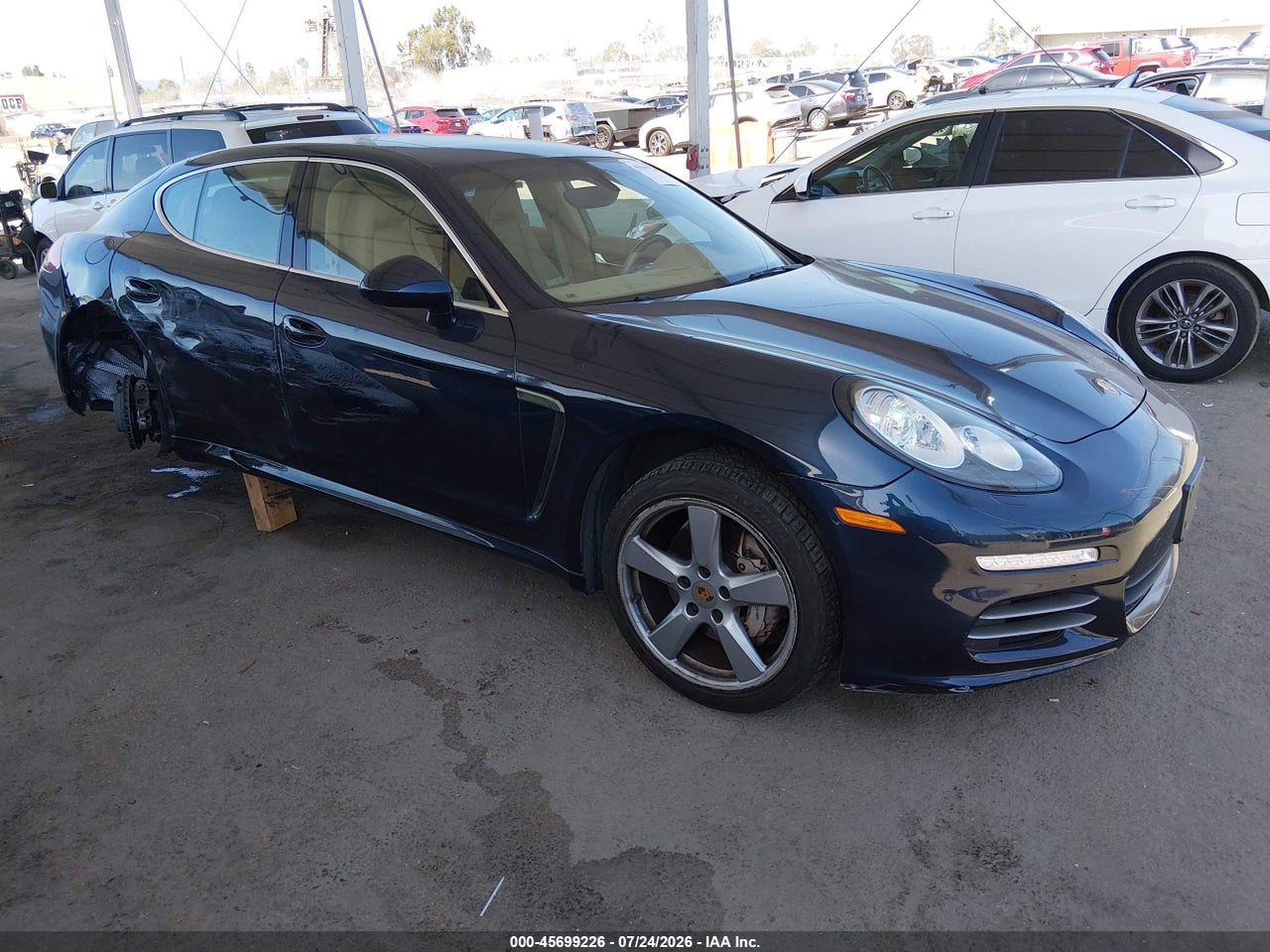 WP0AB2A73FL****** · 2015 PORSCHE PANAMERA 4S