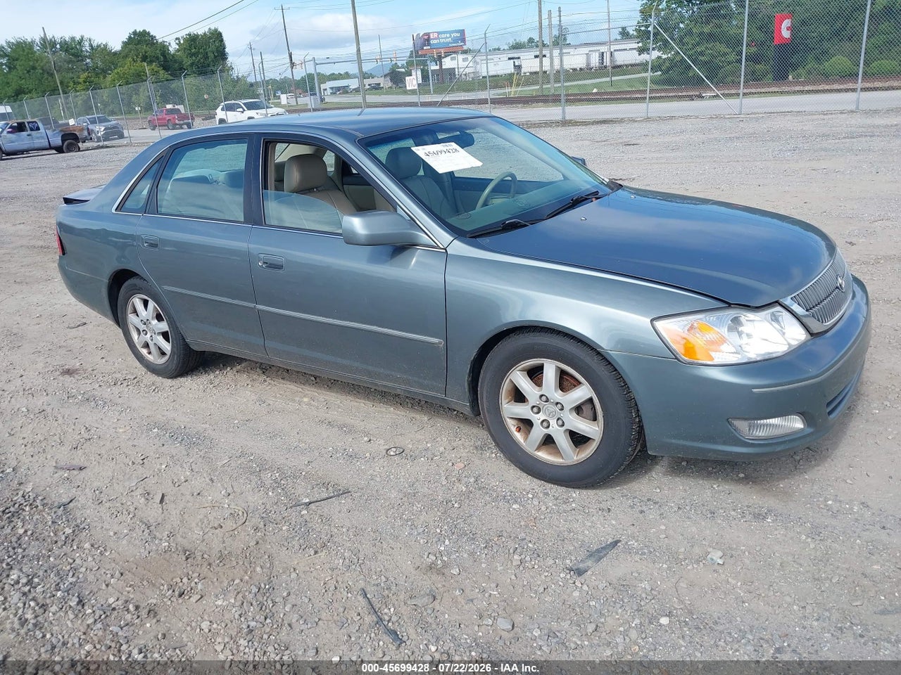 4T1BF28B6YU****** · 2000 TOYOTA AVALON XLS