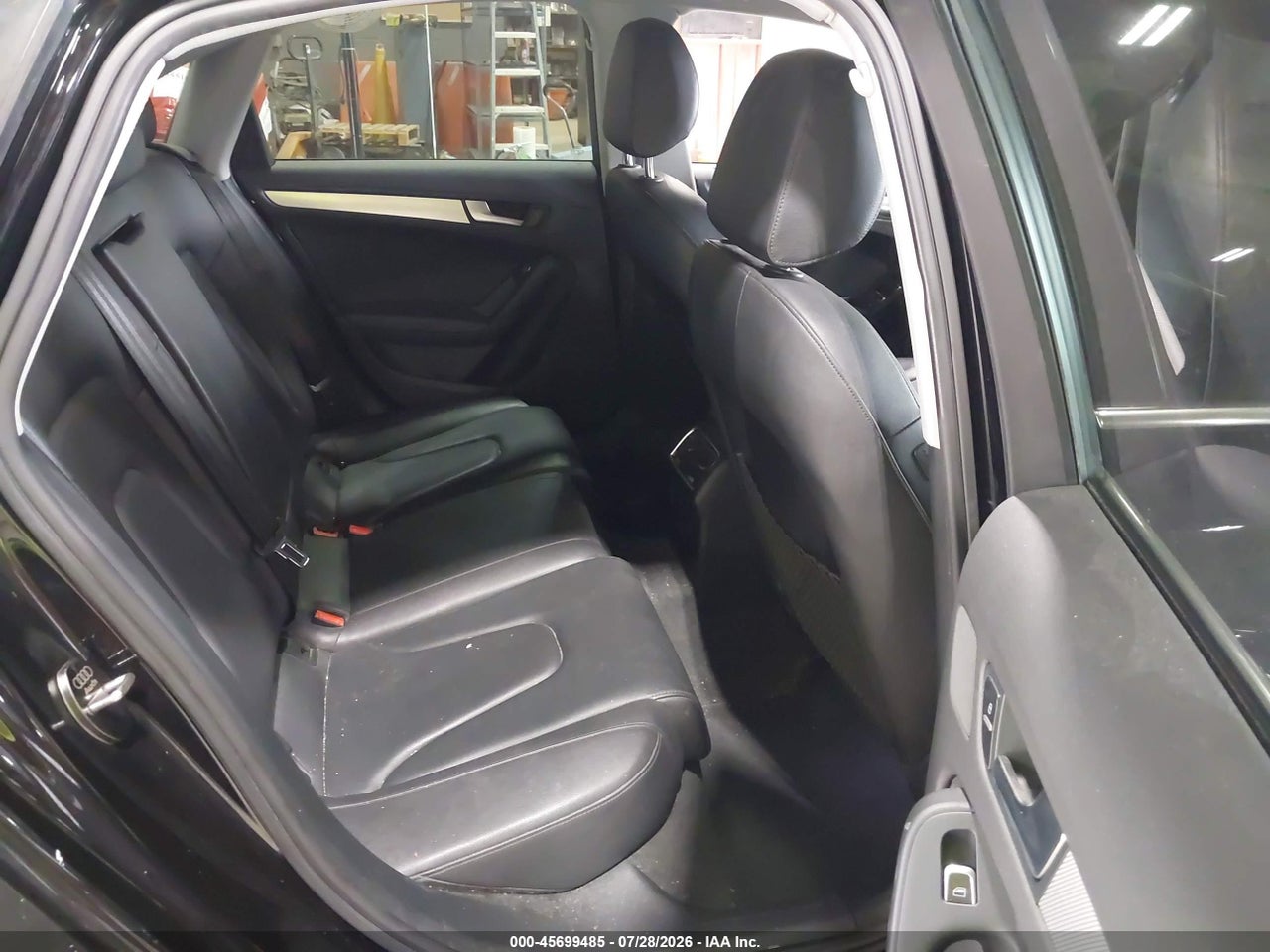WAUBFAFL7GN****** · 2016 AUDI A4 PREMIUM · 8/11