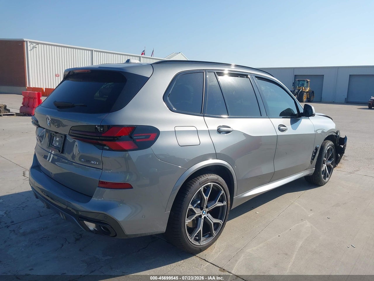 2026 BMW X5 SDRIVE40I · 4/11