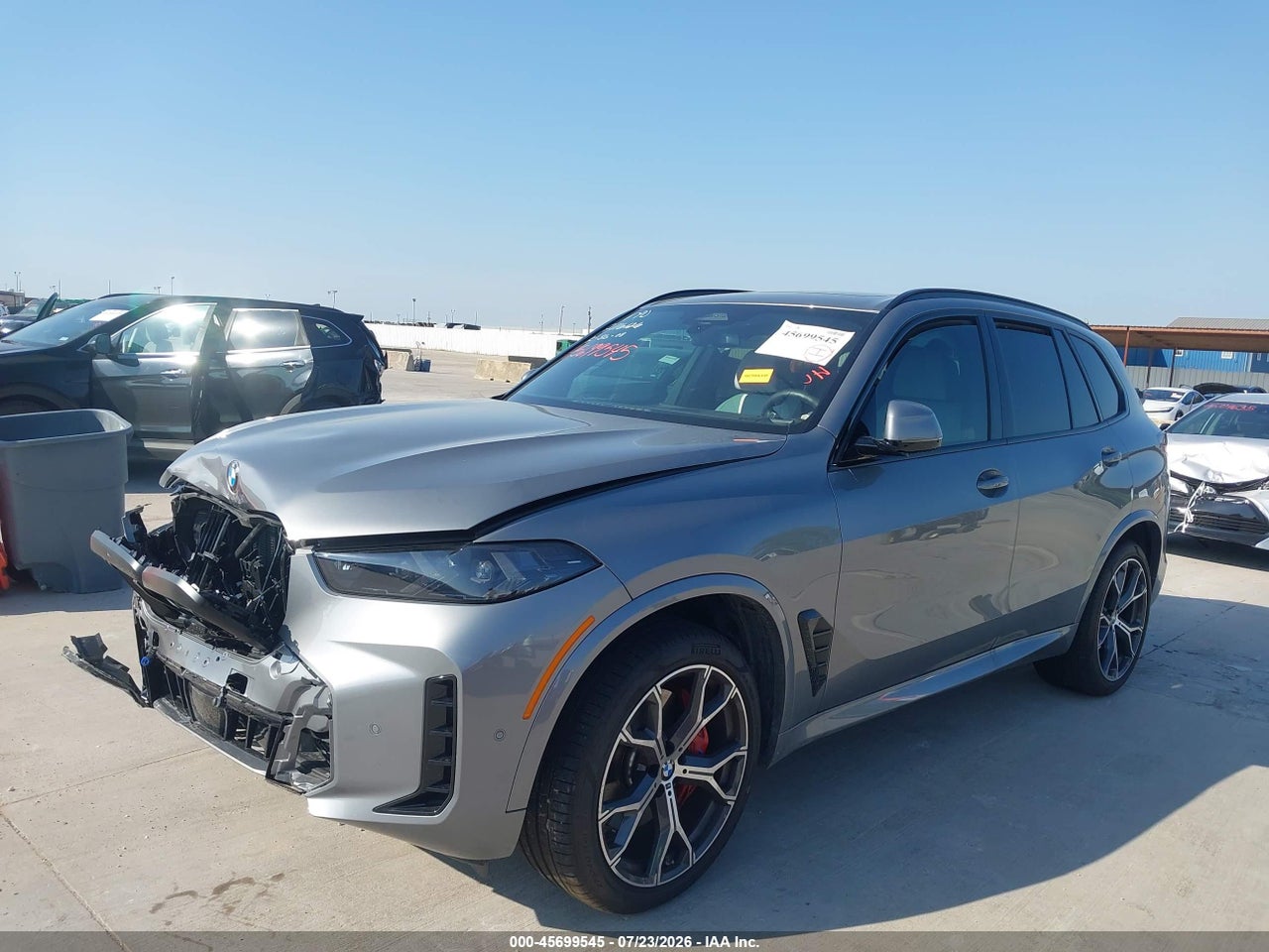 2026 BMW X5 SDRIVE40I · 2/11