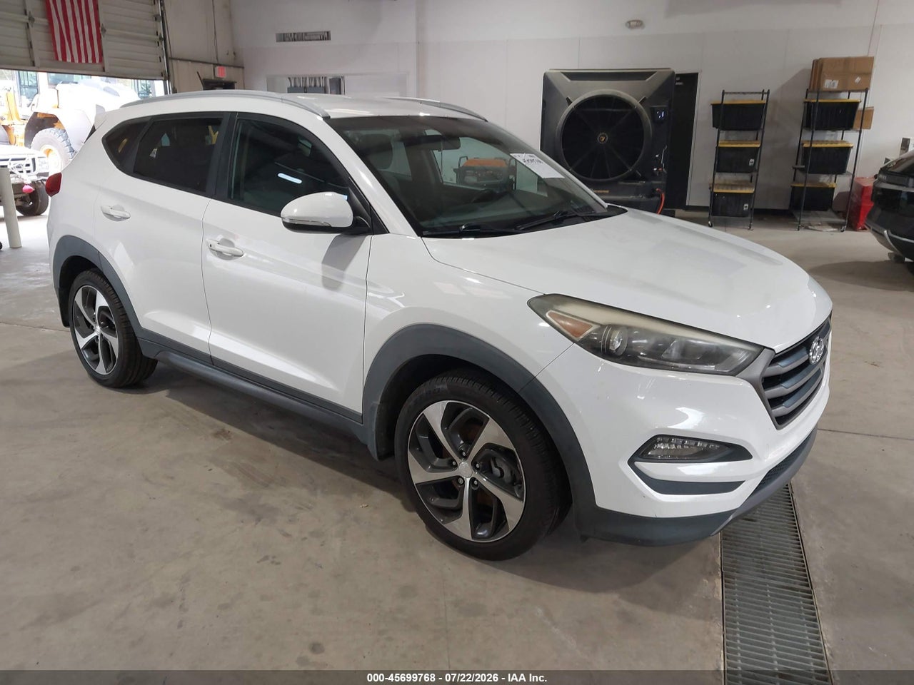 KM8J33A25GU****** · 2016 HYUNDAI TUCSON SPORT