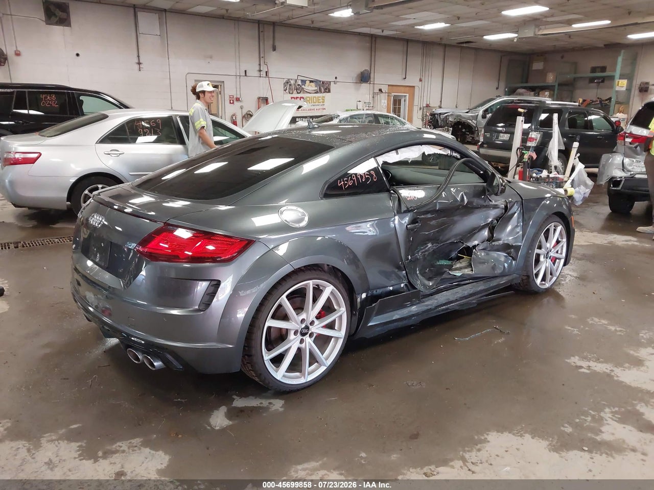 2019 AUDI TTS 2.0T · 4/11