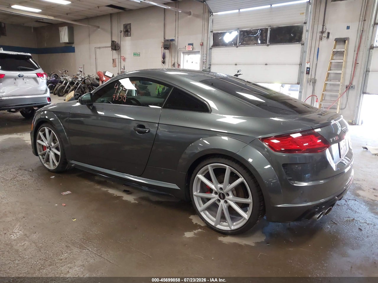 2019 AUDI TTS 2.0T · 3/11