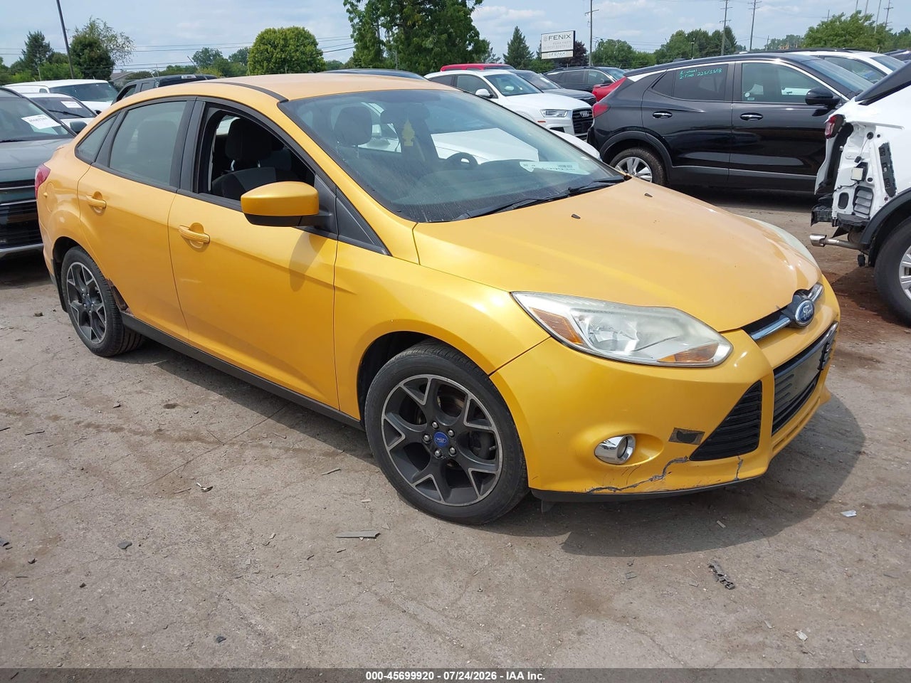 1FAHP3F2XCL****** · 2012 FORD FOCUS SE