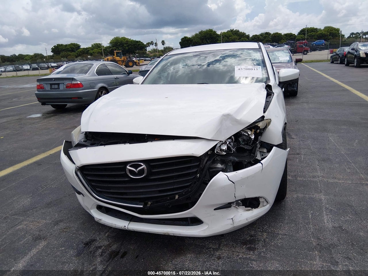 2017 MAZDA MAZDA3 SPORT · 6/11