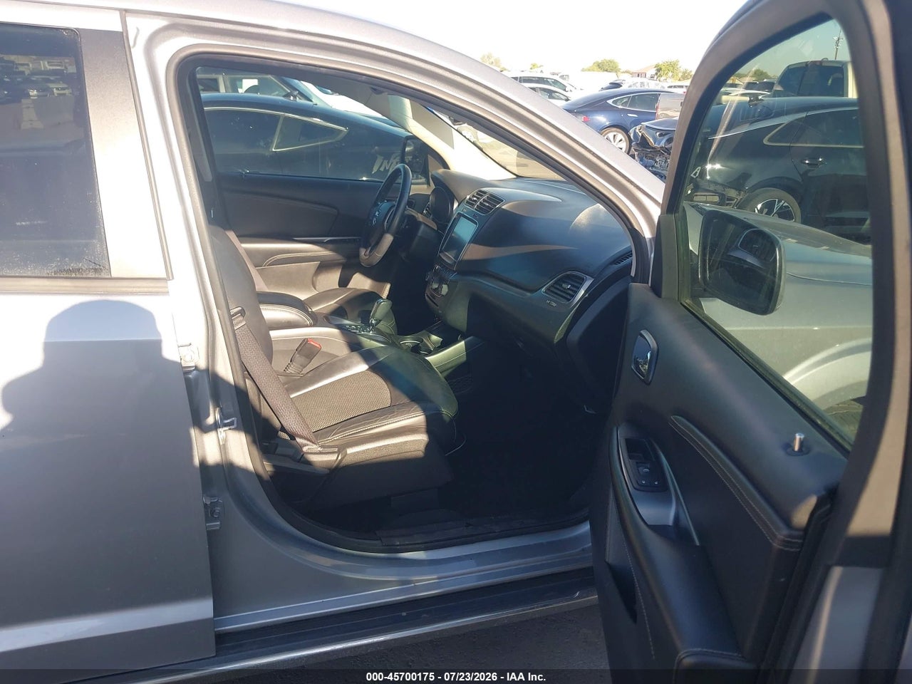 2016 DODGE JOURNEY CROSSROAD PLUS · 5/11