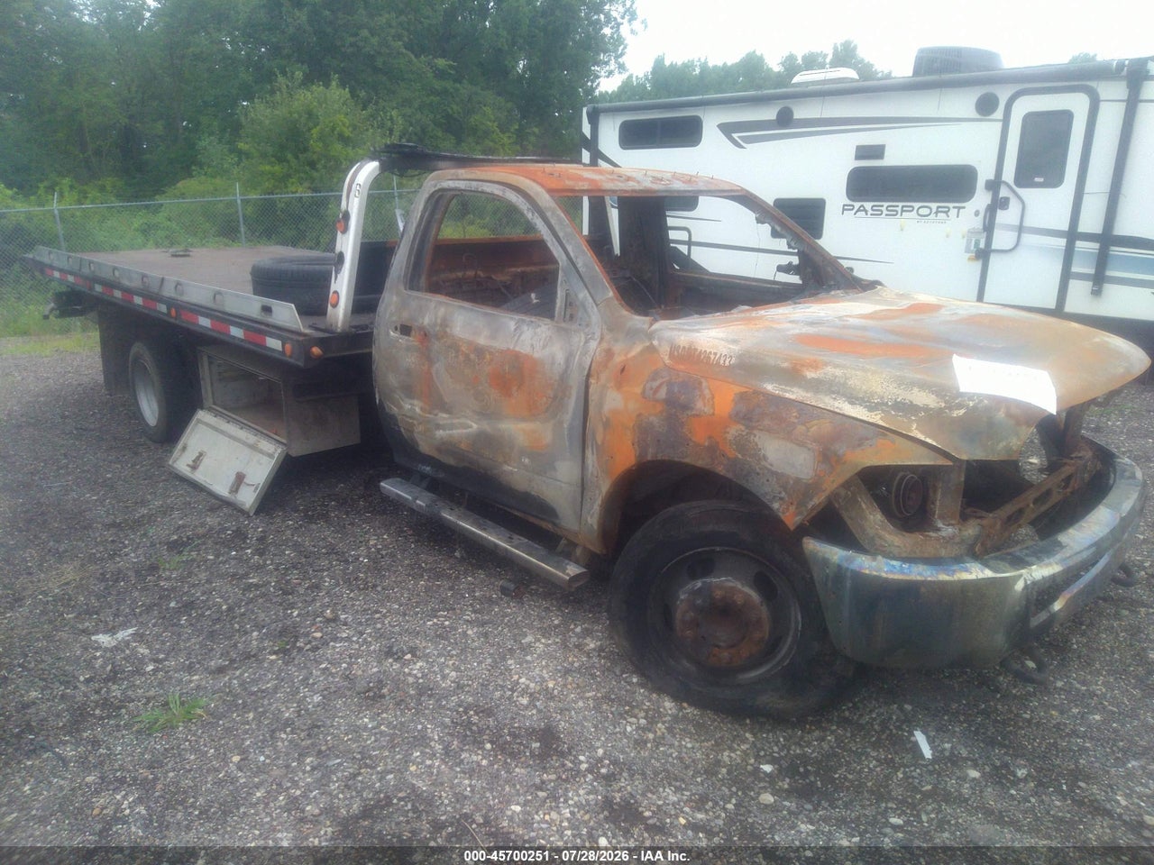 2016 RAM 5500 CHASSIS TRADESMAN/SLT