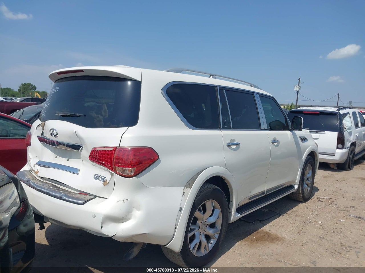 2013 INFINITI QX56 · 4/11