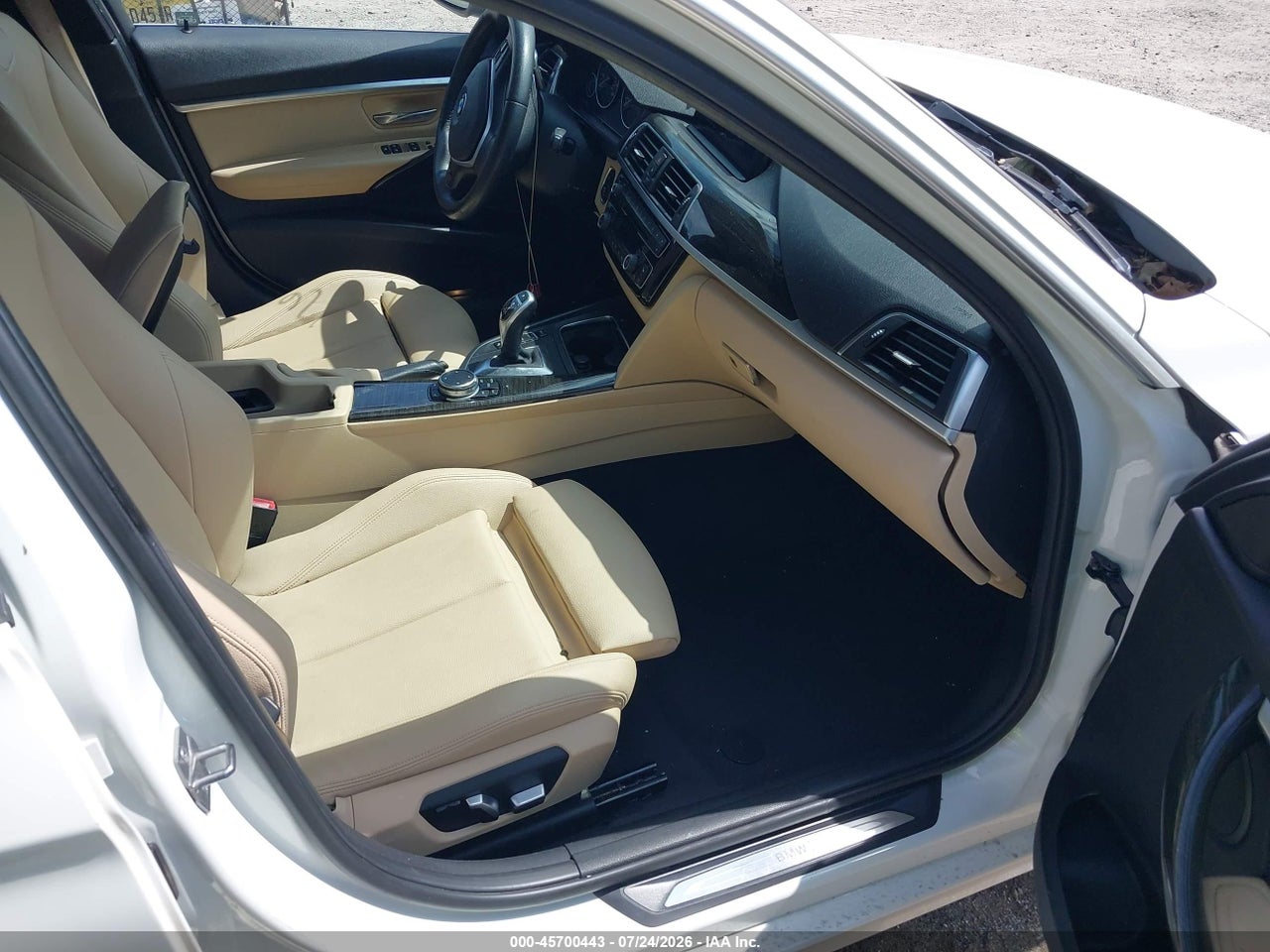 WBA8D9G59HN****** · 2017 BMW 330I XDRIVE · 5/11