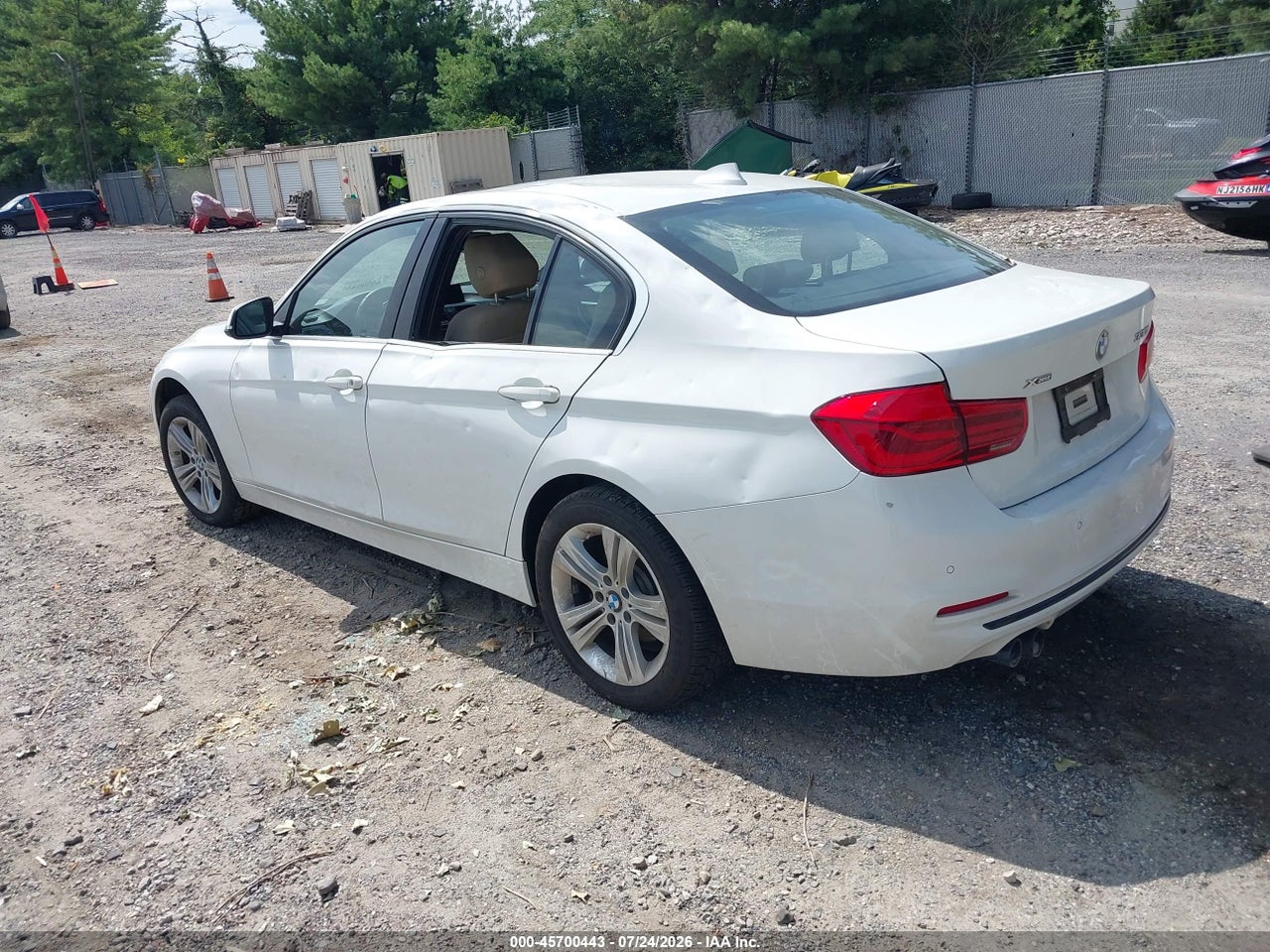 WBA8D9G59HN****** · 2017 BMW 330I XDRIVE · 3/11