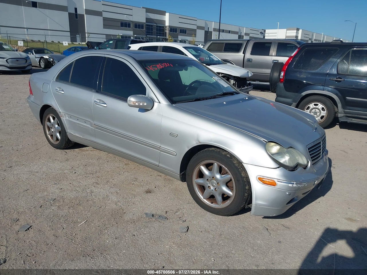 WDBRF81J04F****** · 2004 MERCEDES-BENZ C 240 4MATIC
