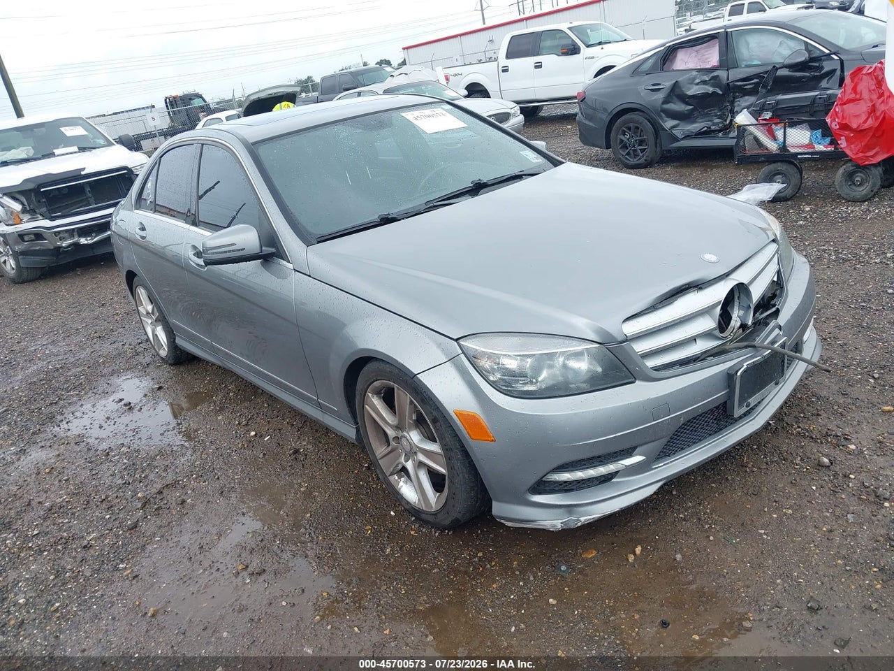 WDDGF8BBXBR****** · 2011 MERCEDES-BENZ C 300 SPORT 4MATIC