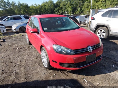 2013 VOLKSWAGEN GOLF 2.5L 4-DOOR