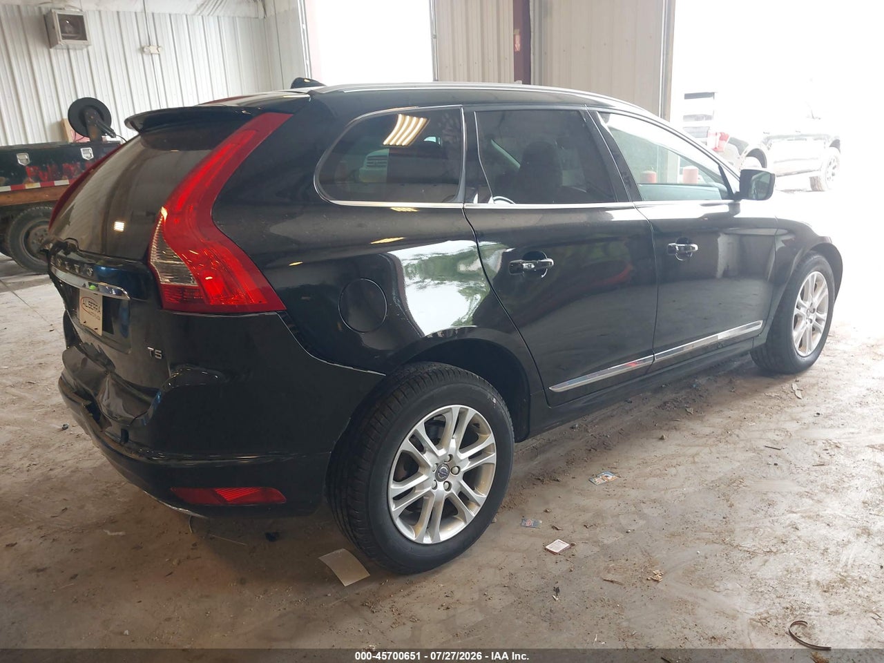 2016 VOLVO XC60 T5 DRIVE-E PREMIER · 4/11