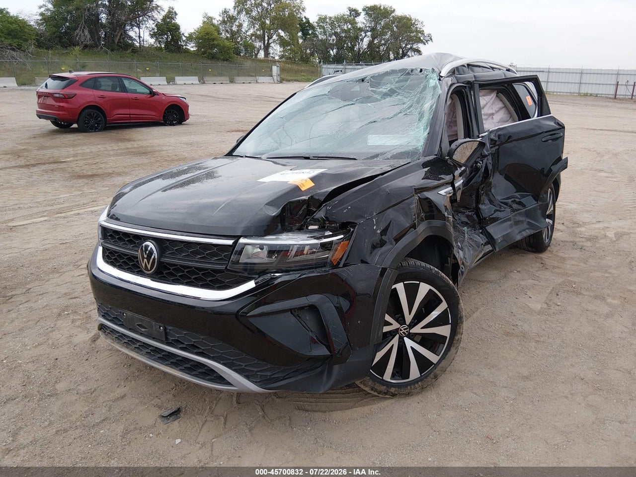 2024 VOLKSWAGEN TAOS 1.5T SE · 2/10