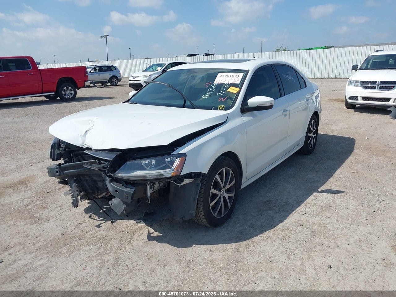 2017 VOLKSWAGEN JETTA 1.4T SE · 2/11