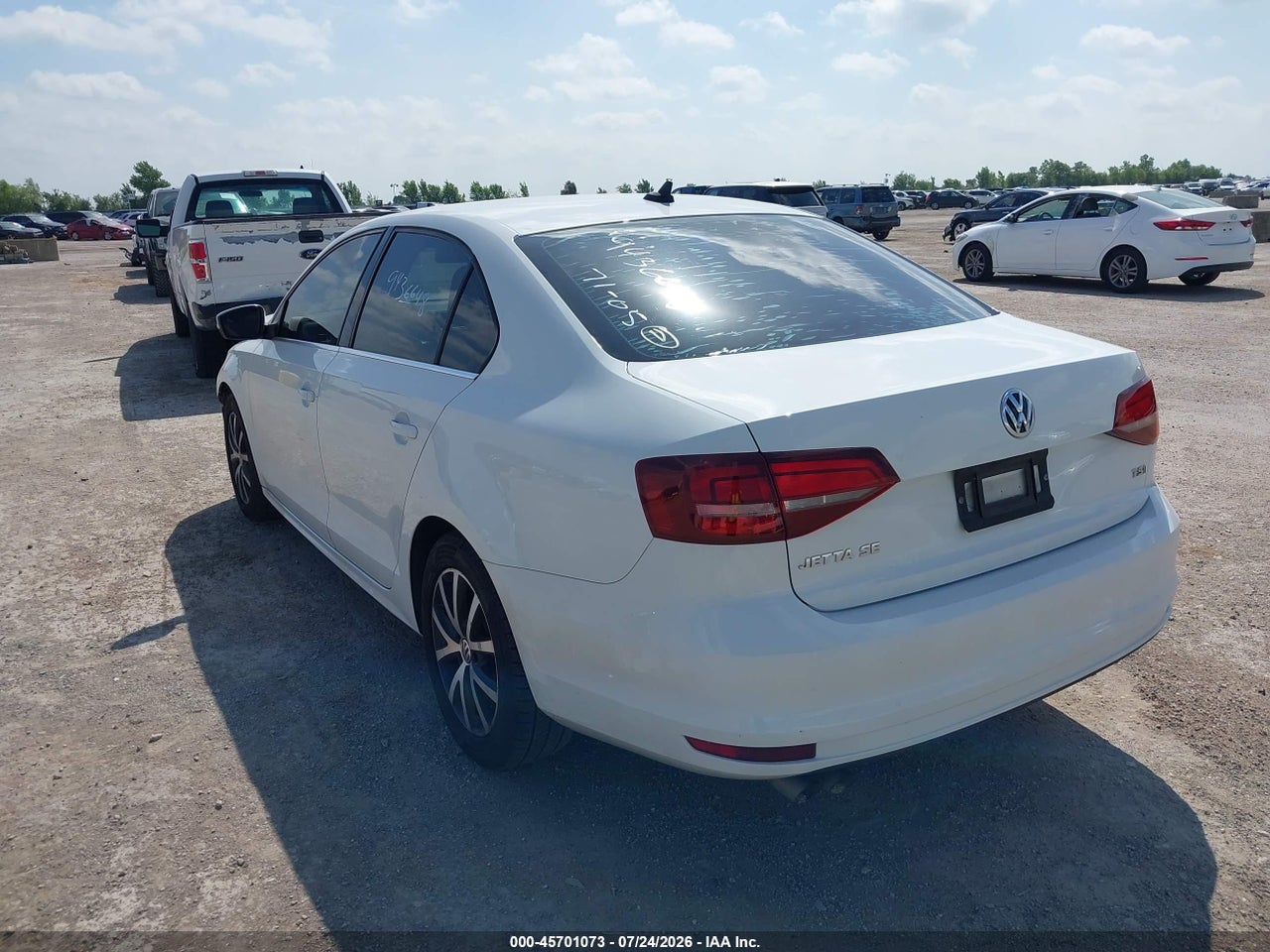 2017 VOLKSWAGEN JETTA 1.4T SE · 3/11