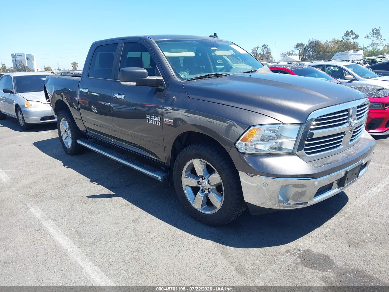 3C6RR7LT8HG****** · 2017 RAM 1500 BIG HORN  4X4 5'7 BOX