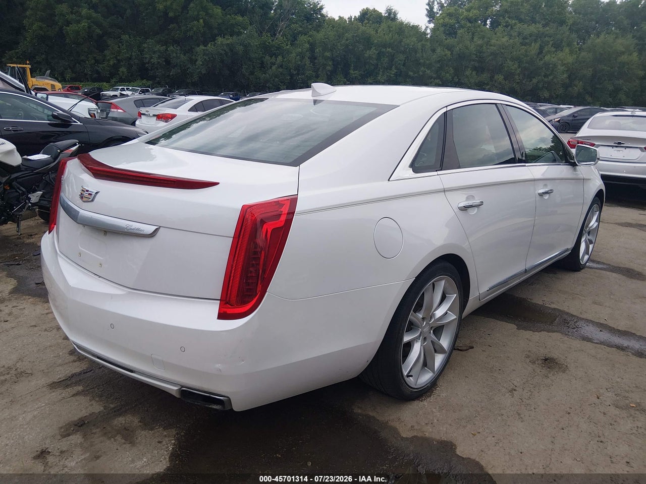 2016 CADILLAC XTS PREMIUM COLLECTION · 4/11