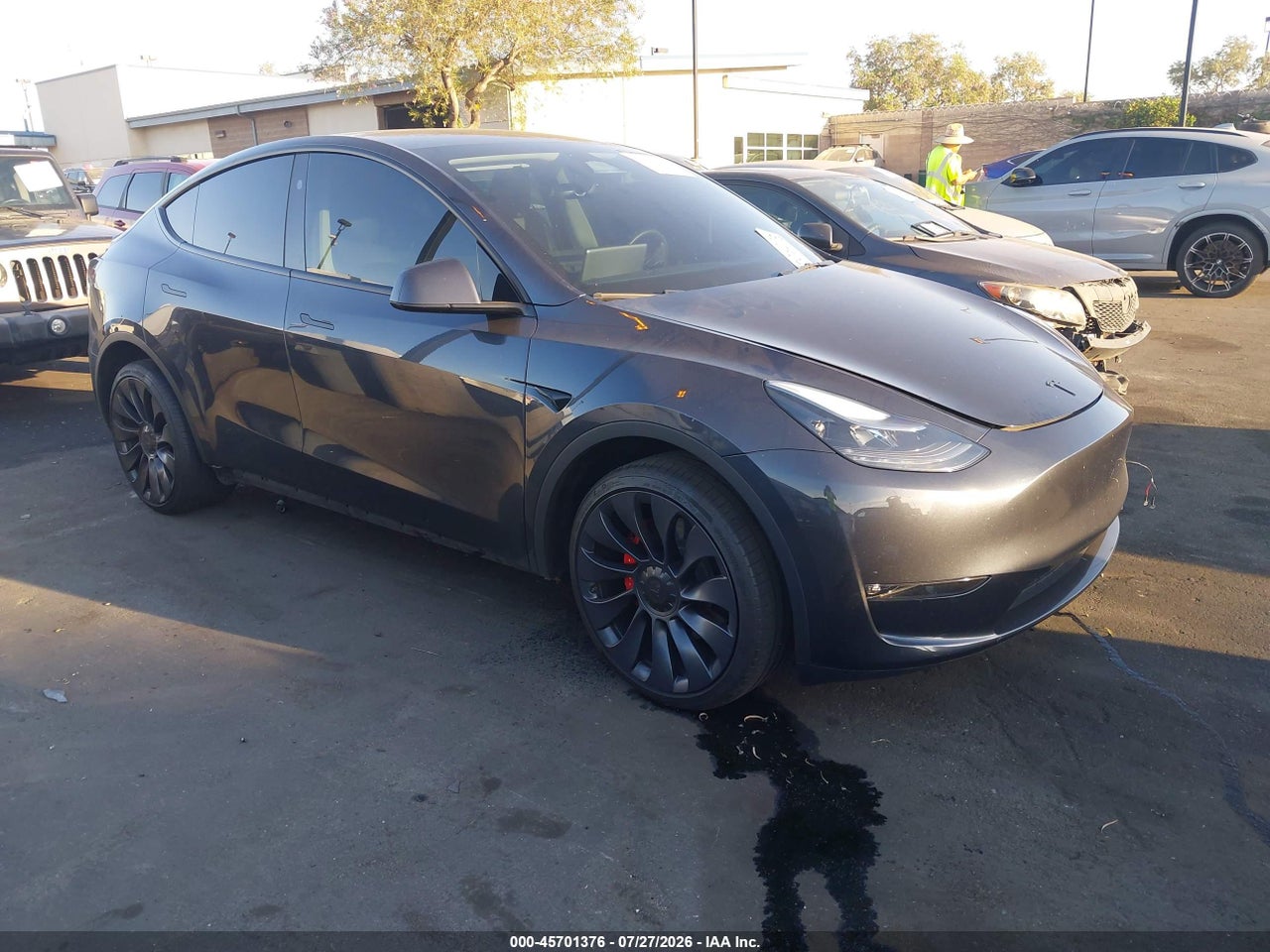 7SAYGDEF0RF****** · 2024 TESLA MODEL Y PERFORMANCE DUAL MOTOR ALL-WHEEL DRIVE