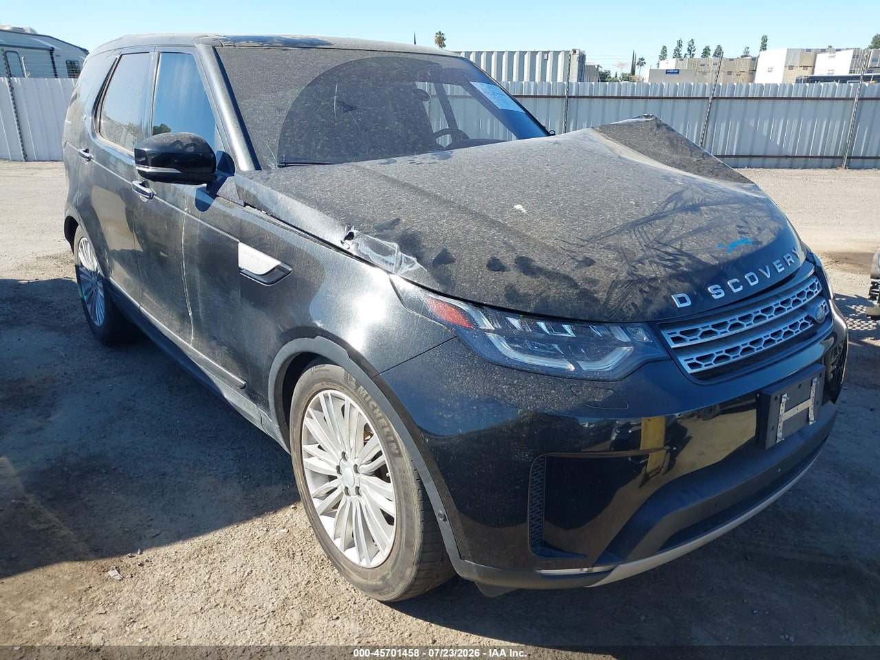 SALRHBBK5HA****** · 2017 LAND ROVER DISCOVERY HSE LUXURY
