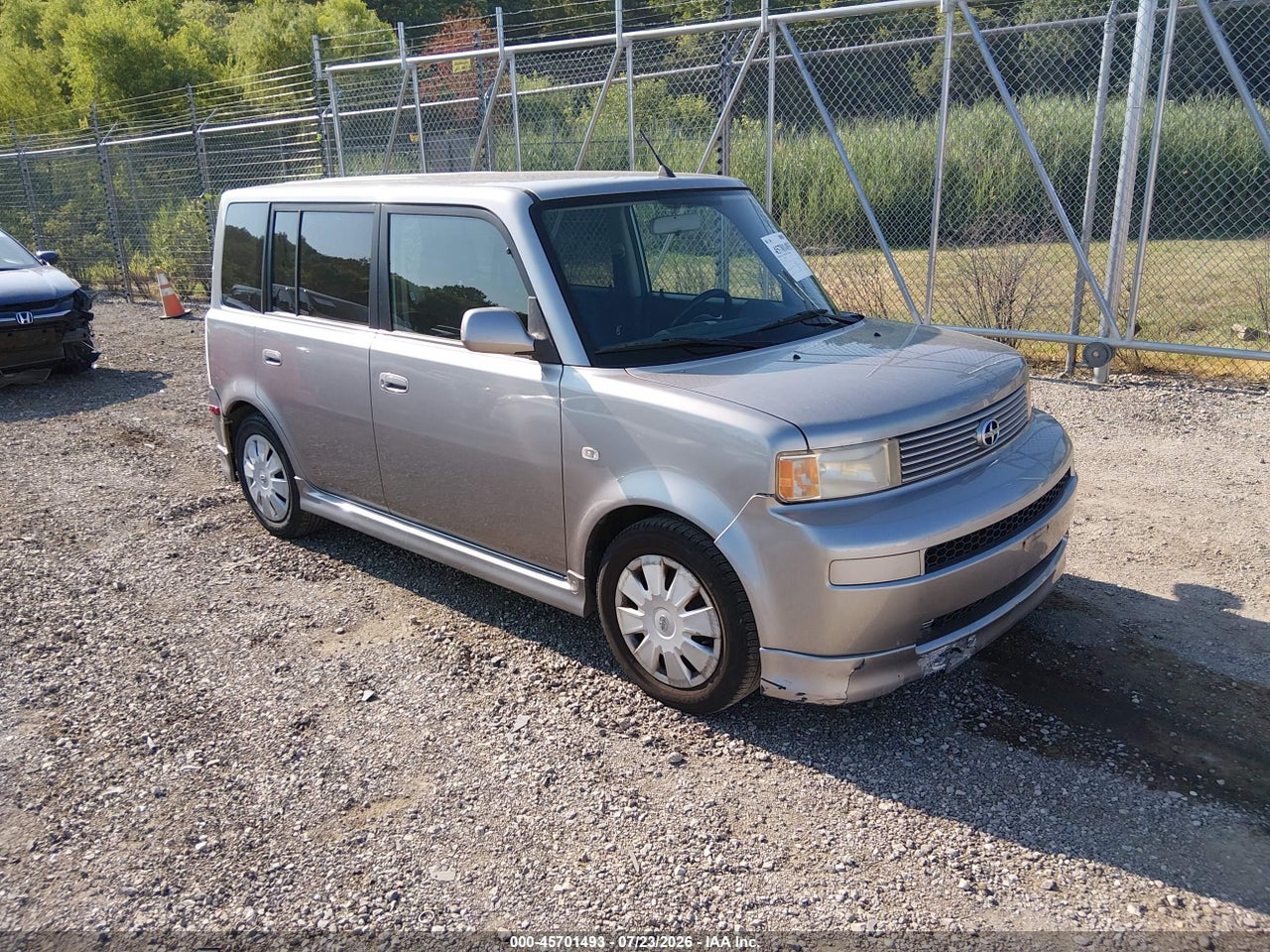 JTLKT324464****** · 2006 SCION XB