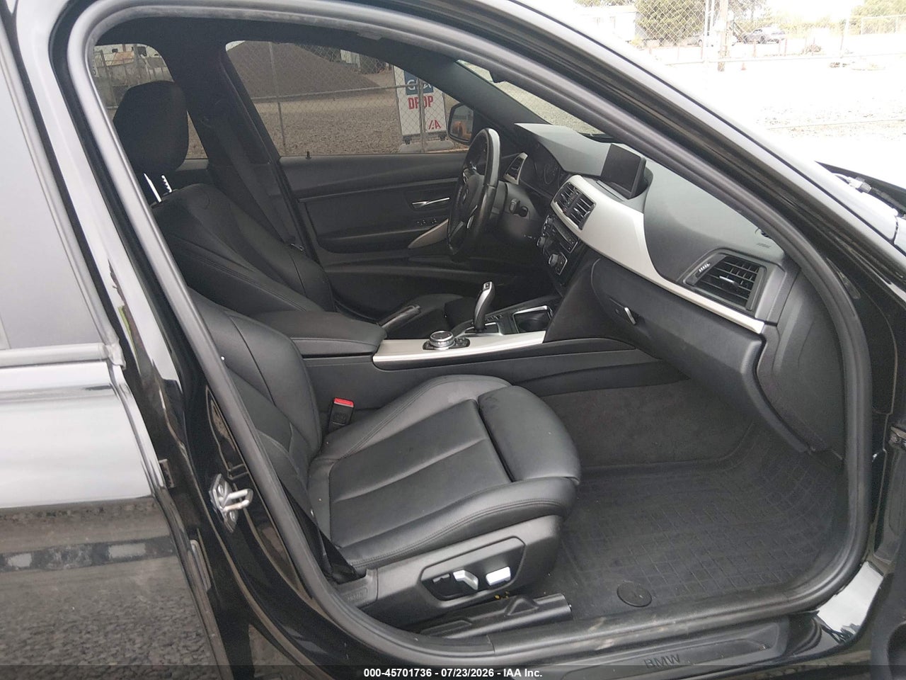 2016 BMW 320I · 5/11