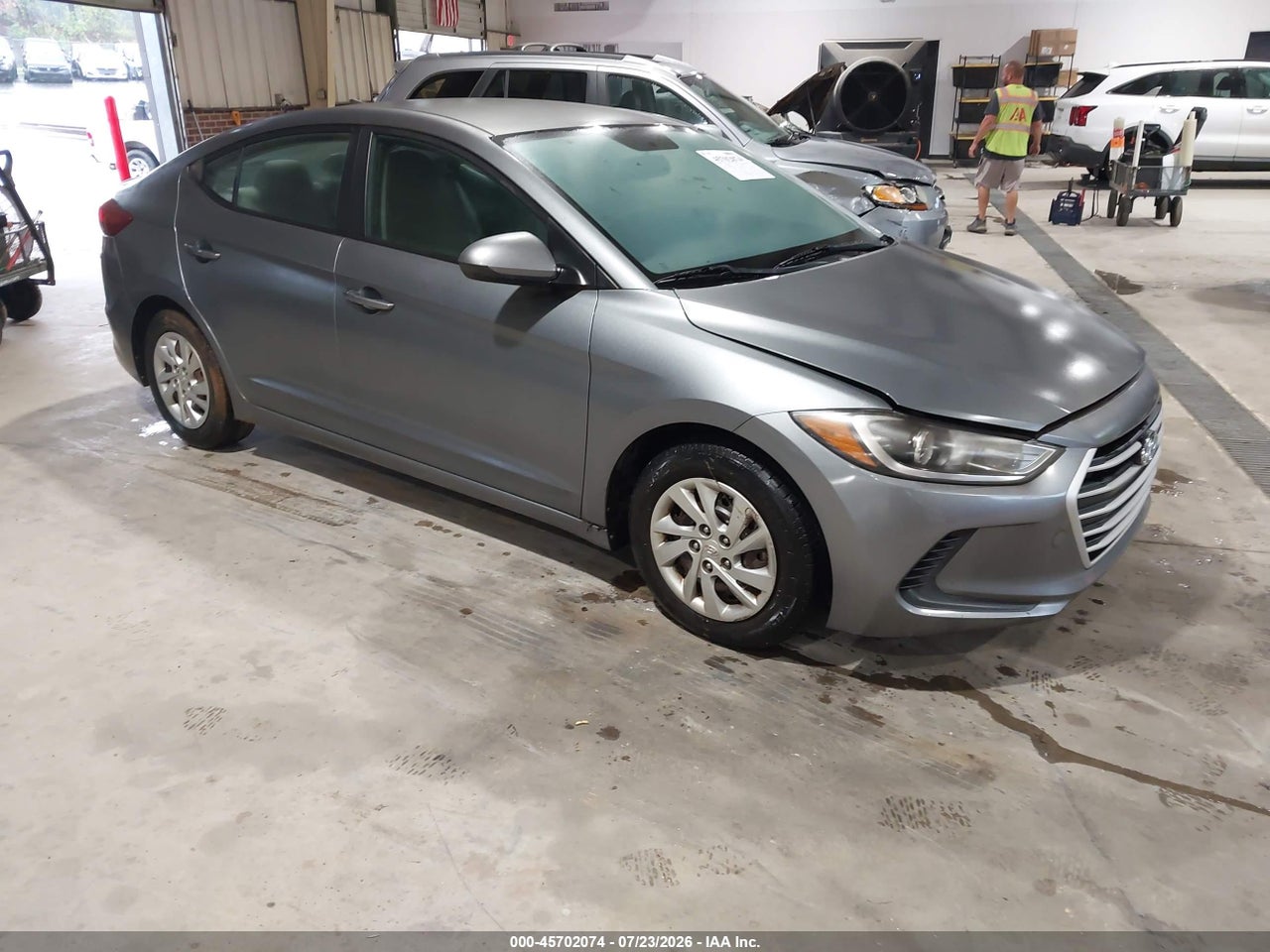 KMHD74LF8HU****** · 2017 HYUNDAI ELANTRA SE