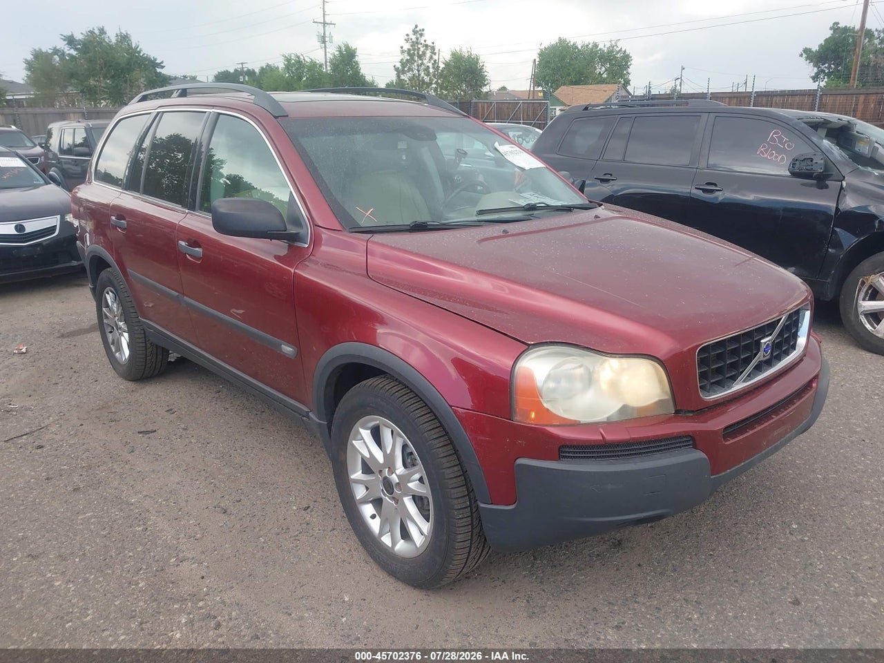 2004 VOLVO XC90 T6