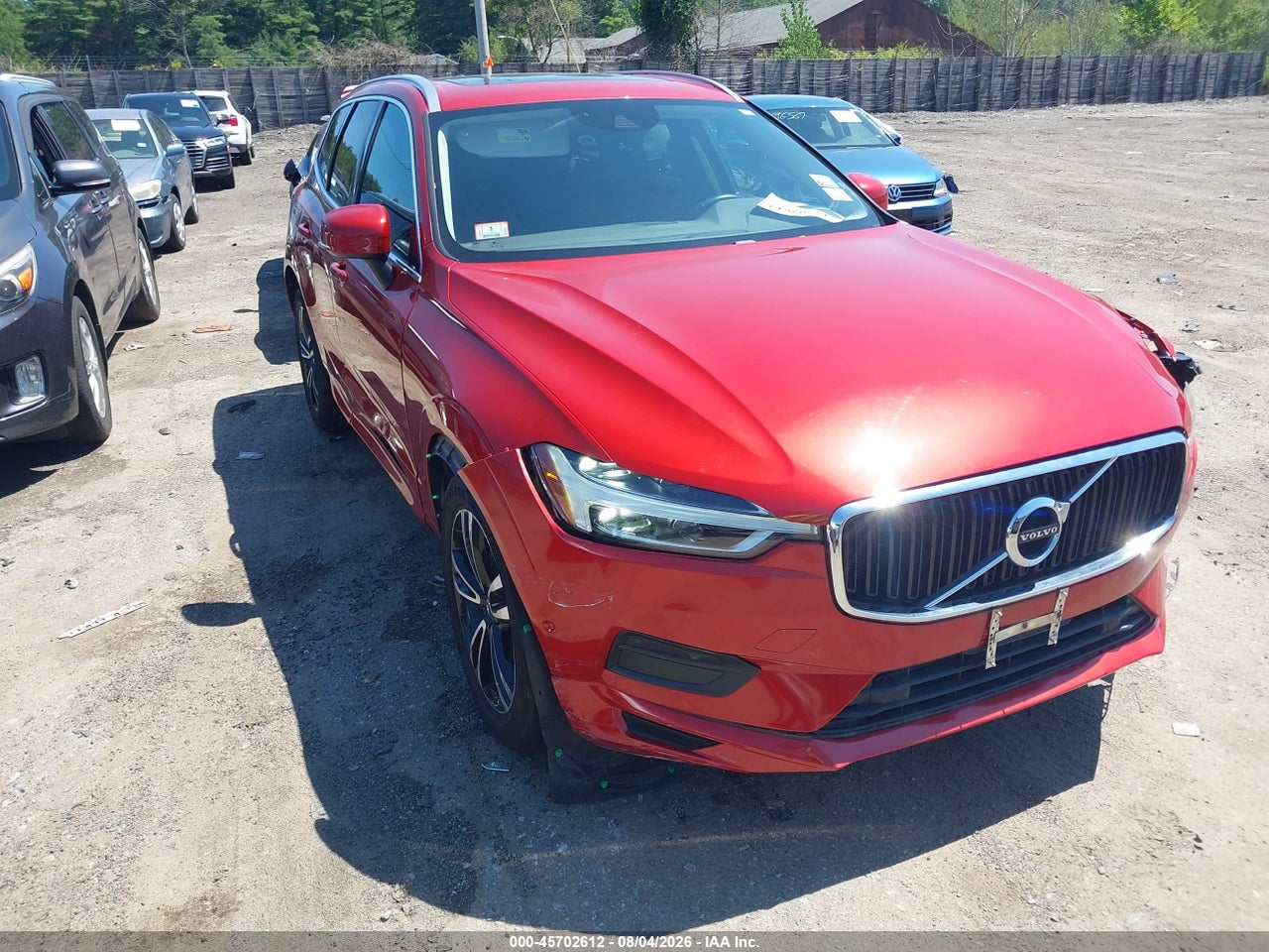YV4A22RK5K1****** · 2019 VOLVO XC60 T6 MOMENTUM