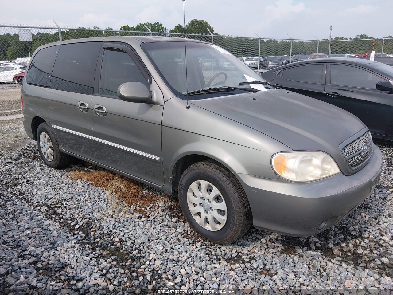 KNDUP131756****** · 2005 KIA SEDONA EX/LX
