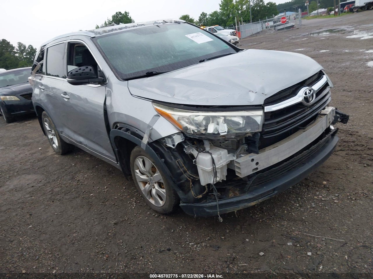 5TDDKRFH3FS****** · 2015 TOYOTA HIGHLANDER LIMITED V6
