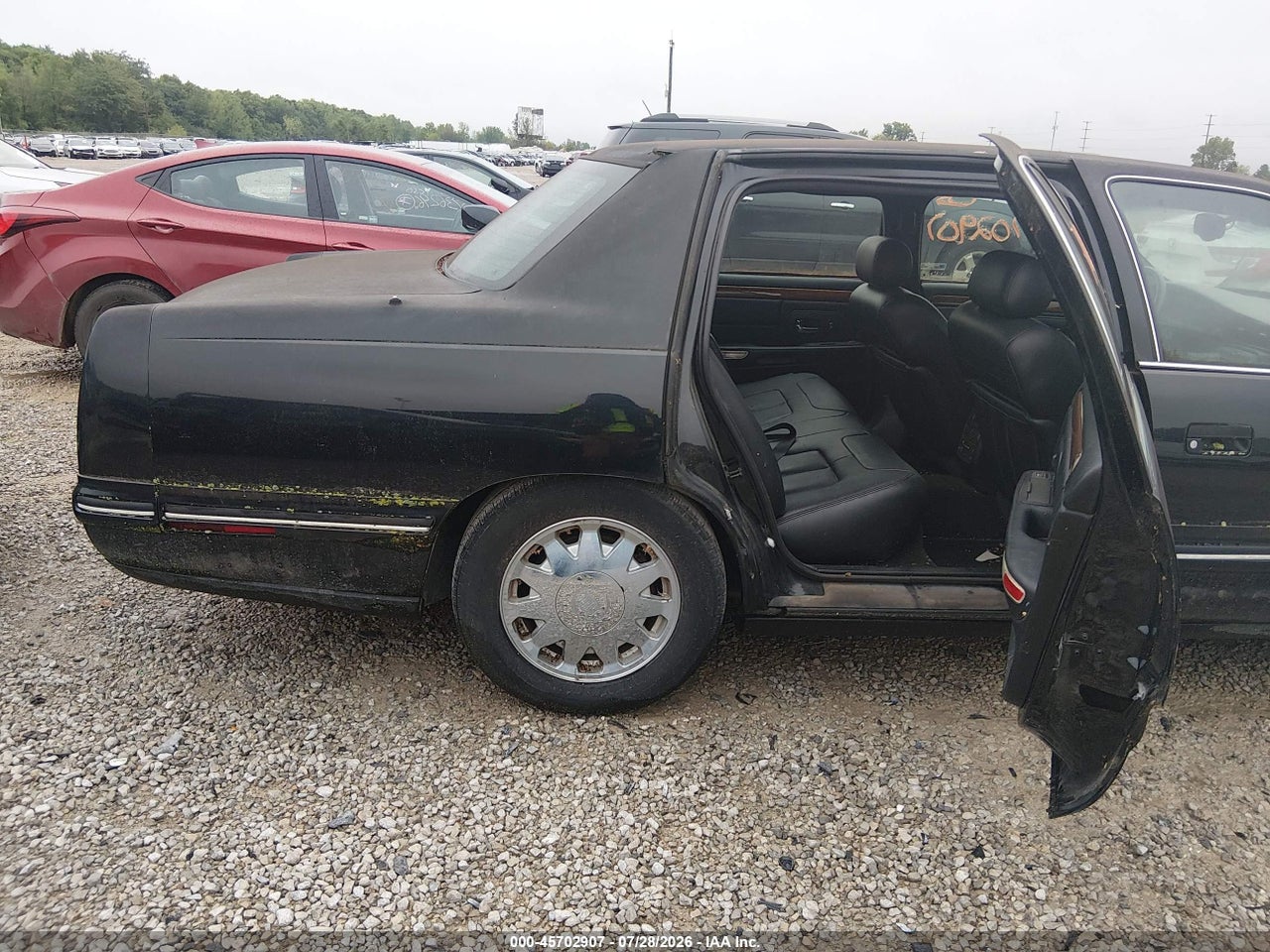 1G6KF5495WU****** · 1998 CADILLAC CONCOURS   · 8/10