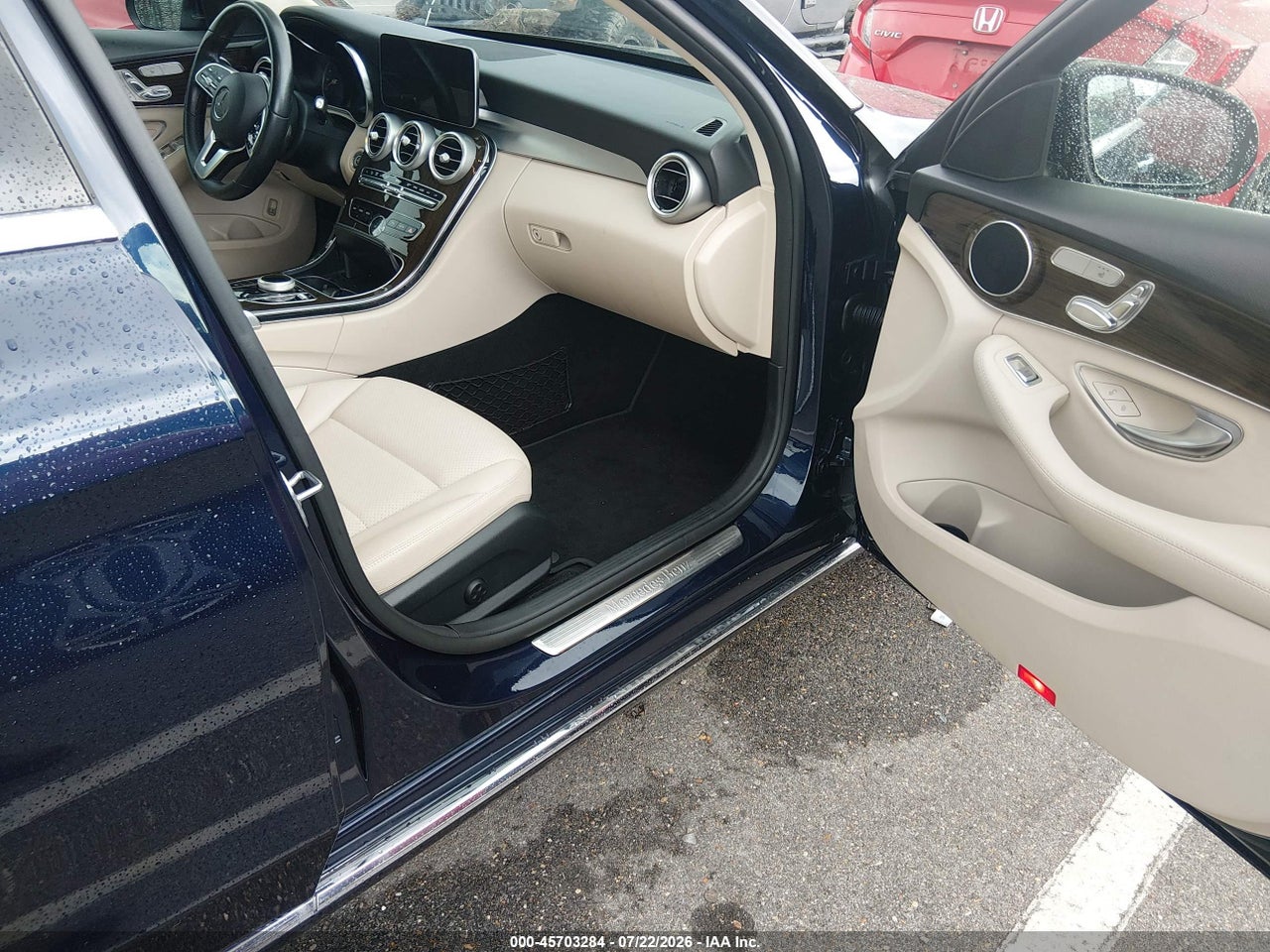 2019 MERCEDES-BENZ C 300   · 5/11
