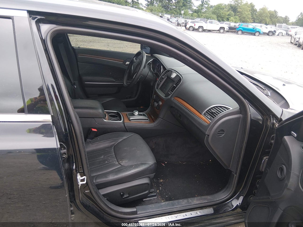 2015 CHRYSLER 300C PLATINUM · 5/11
