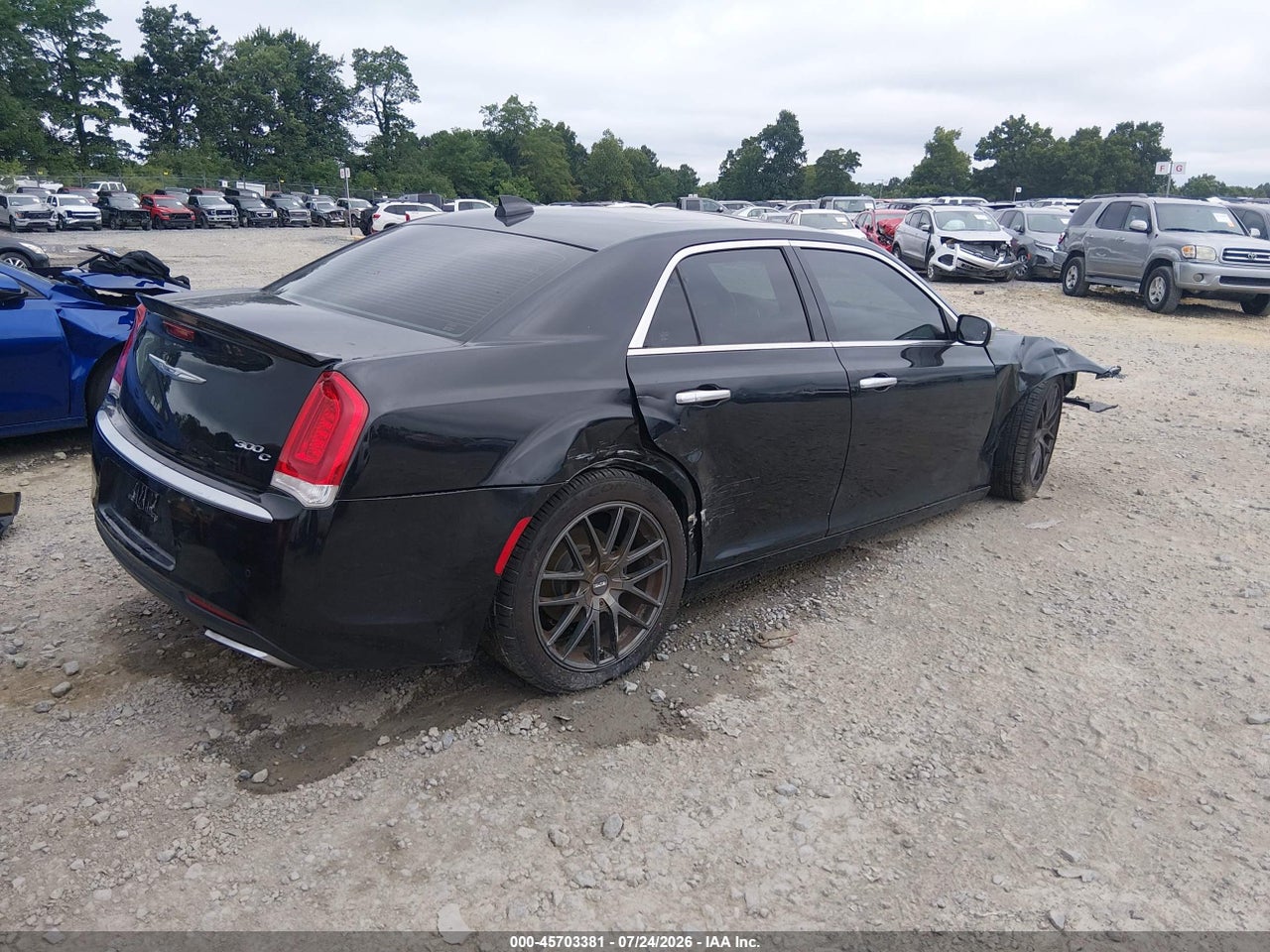 2015 CHRYSLER 300C PLATINUM · 4/11