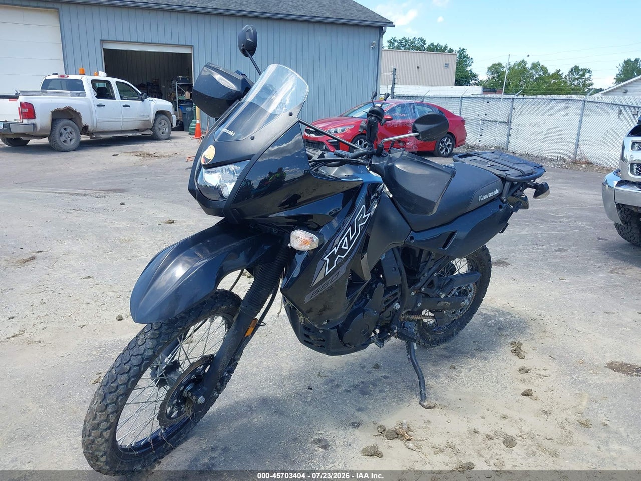 2018 KAWASAKI KL650 E · 2/11