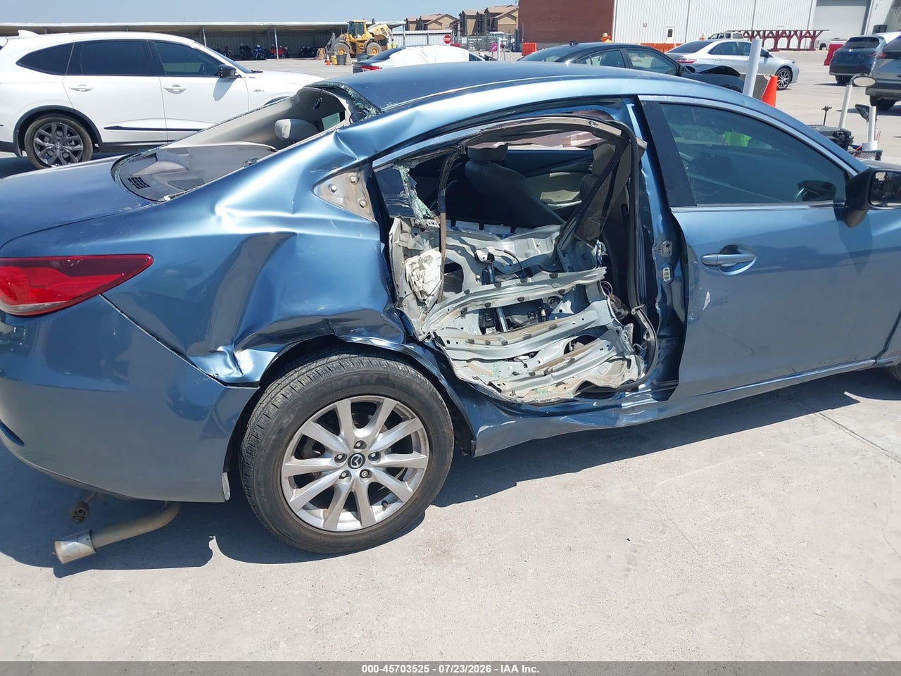 2017 MAZDA MAZDA6 SPORT · 6/11