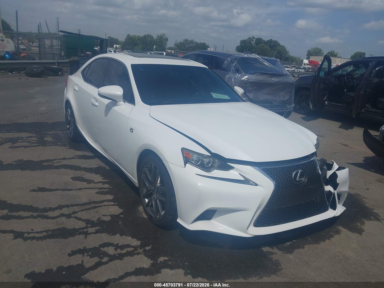 JTHBA1D27G5****** · 2016 LEXUS IS 200T