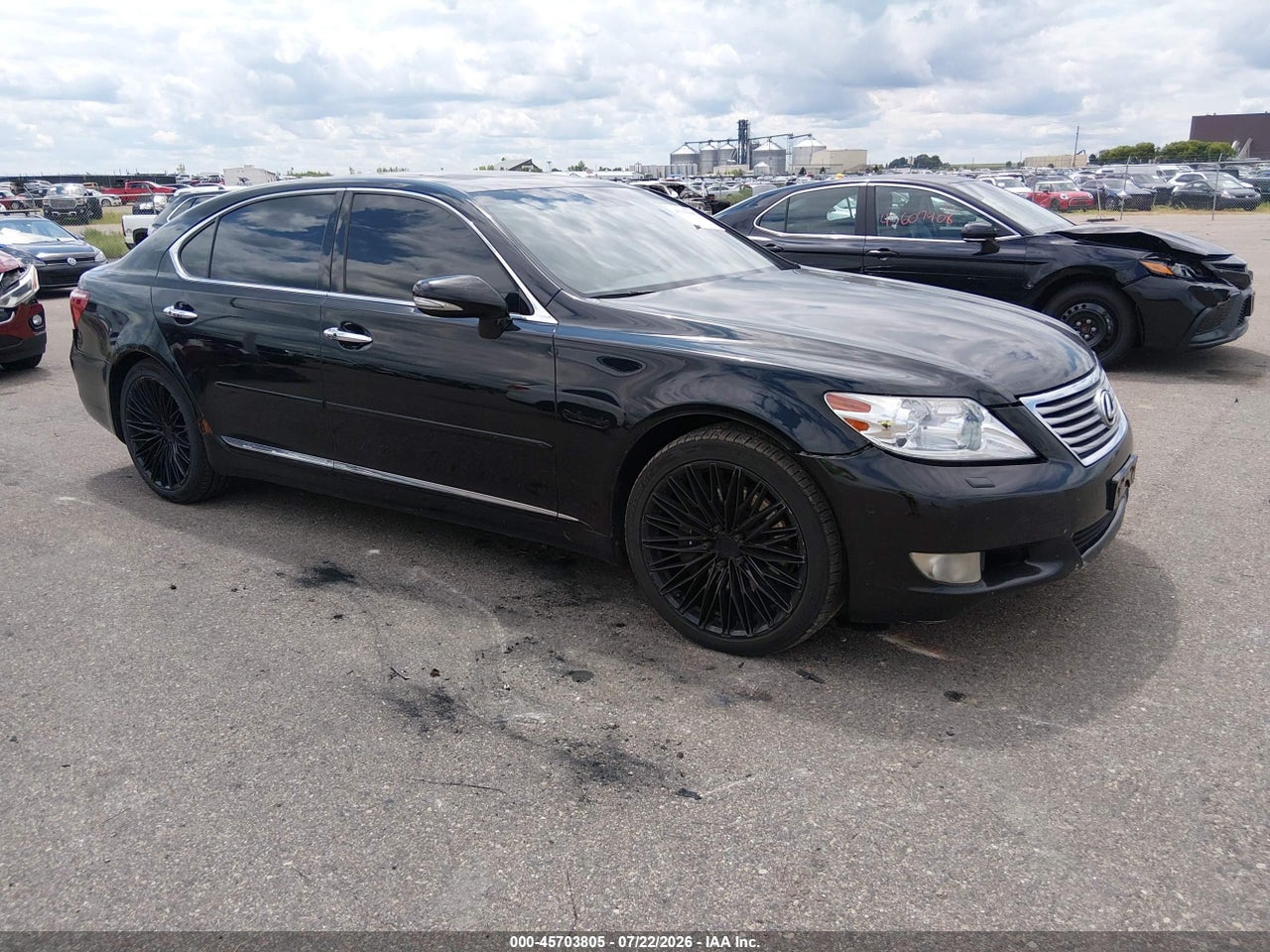 JTHDL5EF1A5****** · 2010 LEXUS LS 460 L