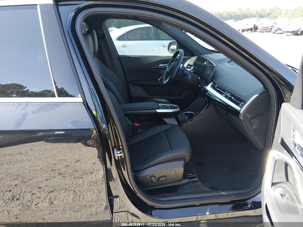 WBX73EF0XT5****** · 2026 BMW X1 XDRIVE28I · 5/11